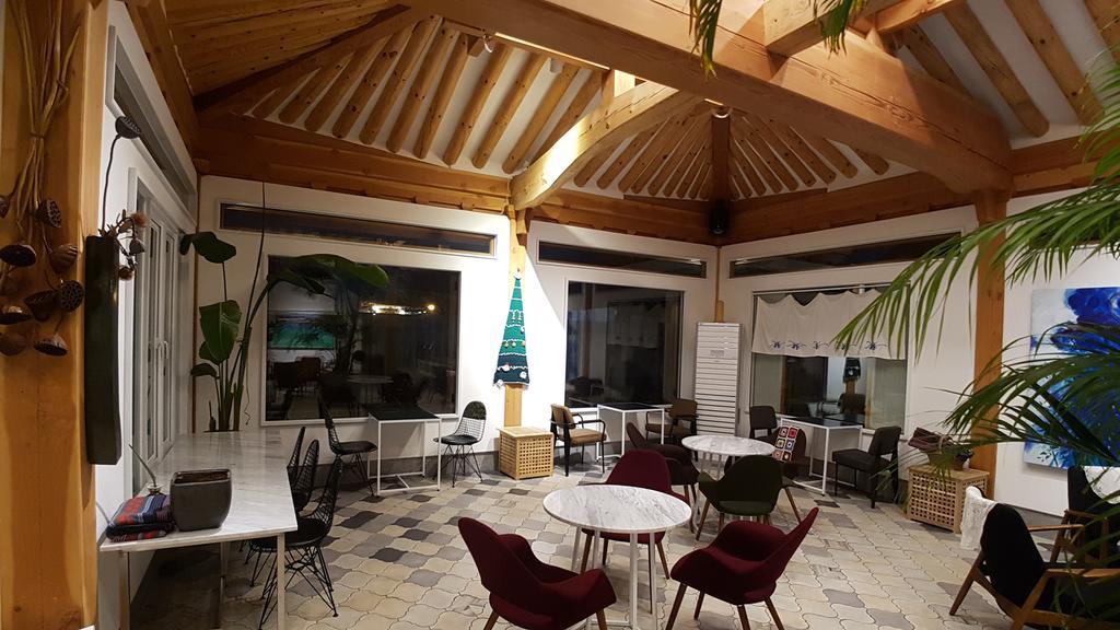 Ohnewwall Guesthouse Чонджу Екстер'єр фото