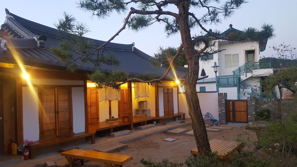 Ohnewwall Guesthouse Чонджу Екстер'єр фото