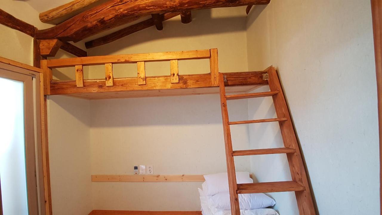Ohnewwall Guesthouse Чонджу Екстер'єр фото
